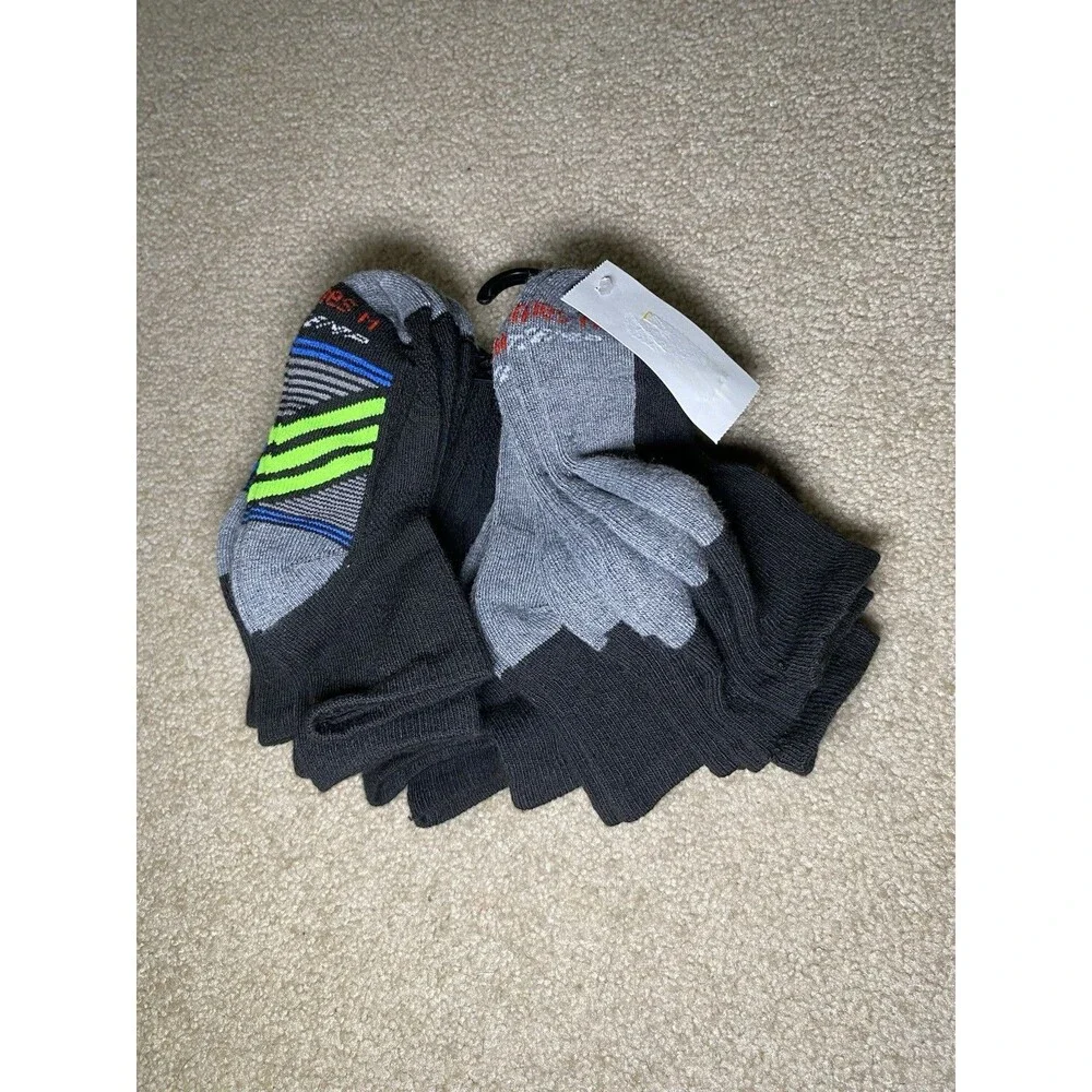 Hanes Boys' 10pk Premium Ankle Athletic Socks Size S